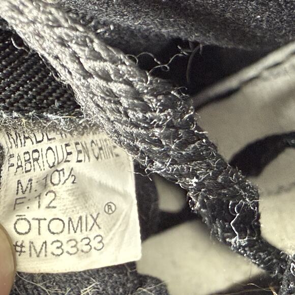 Shoes - Picture 10 of 10